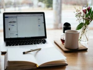 Top 10 Fintech Blogs to Add to Your Reading List