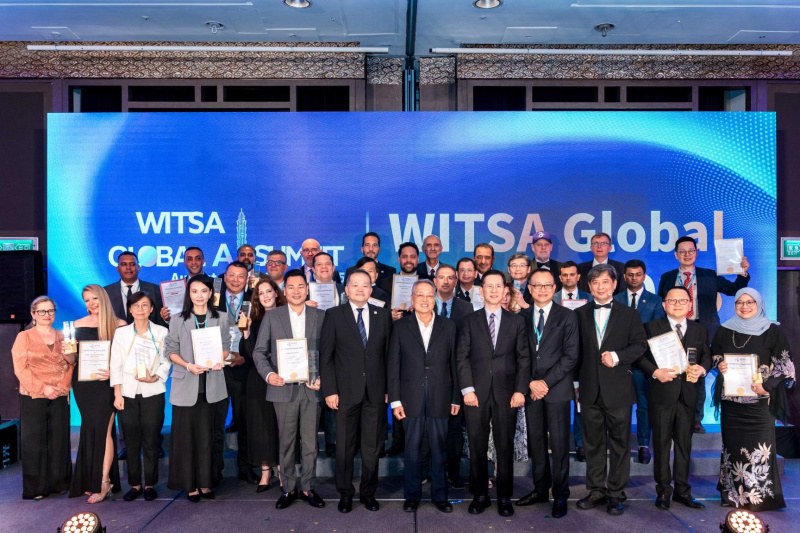 Hyra Network Wins Prestigious Chairman’s Award 2025 at WITSA Global AI Summit 3 IMG 7651 1755744789PLYOQsmEIj